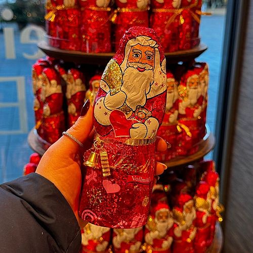 Ein Herz für Kinder! ❤️

Bei jedem Kauf dieser Lindt-Weihnachtsmänner spendet Lindt automatisch 20 Cent an “Ein Herz für...